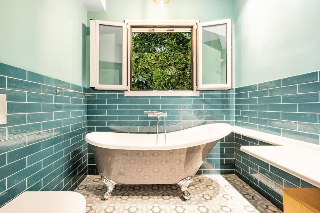 דירות אתונה Secret Garden Downtown מראה חיצוני תמונה