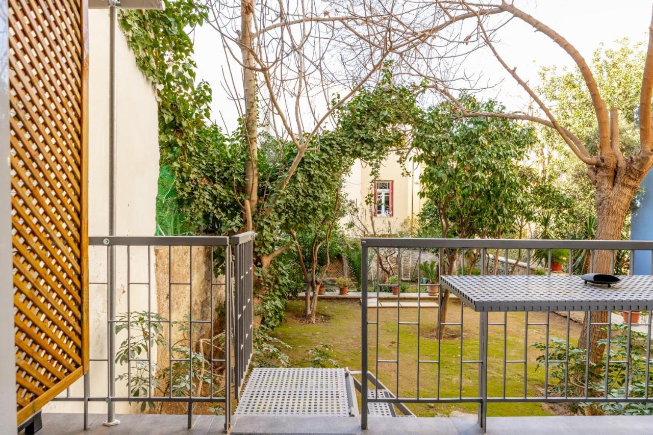 דירות אתונה Secret Garden Downtown מראה חיצוני תמונה