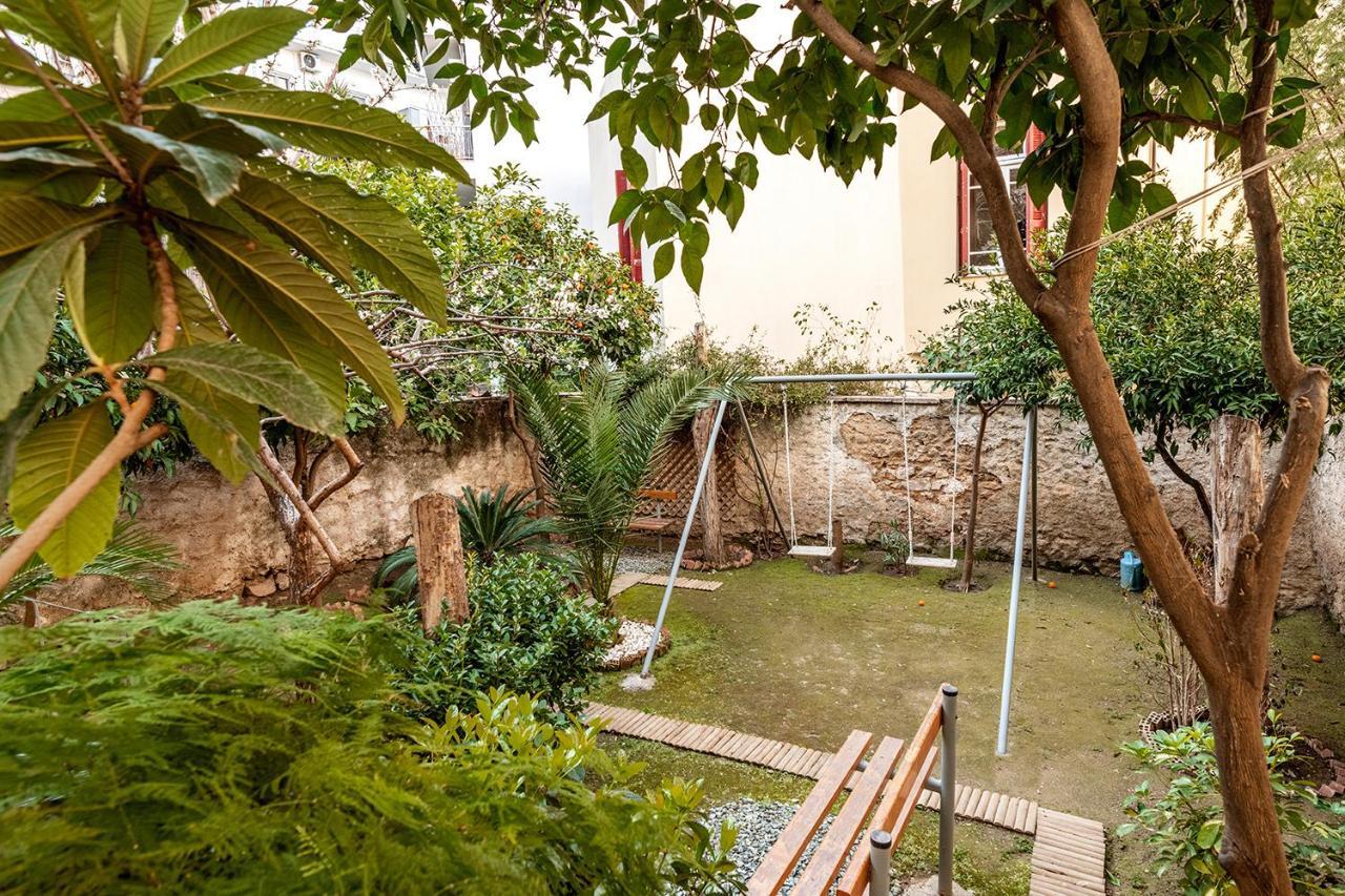 דירות אתונה Secret Garden Downtown מראה חיצוני תמונה